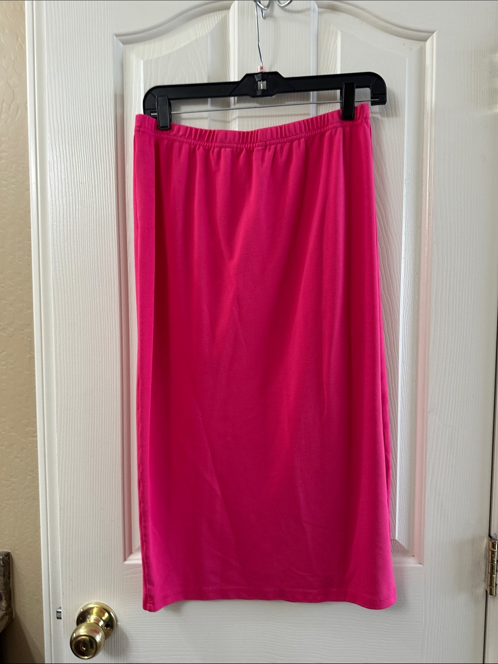 Women's Hot Pink Midi Pencil Skirt with Elastic Waist - Picture 3 of 3